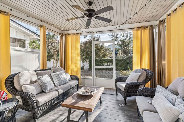 1901 Mariners Circle, St Simons Island, GA 31522