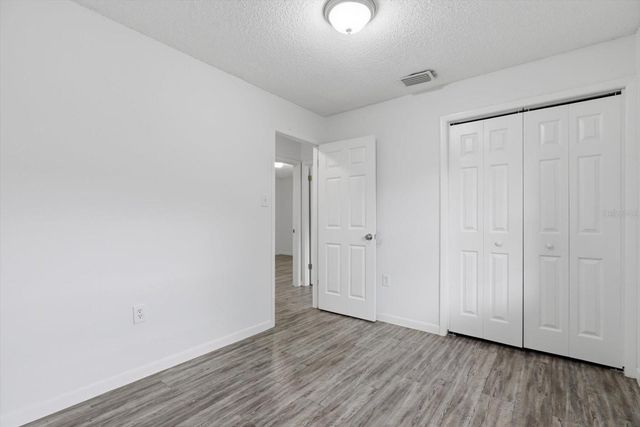 3204 E LAMBRIGHT STREET, Tampa, FL 33610