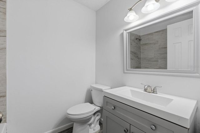 3204 E LAMBRIGHT STREET, Tampa, FL 33610