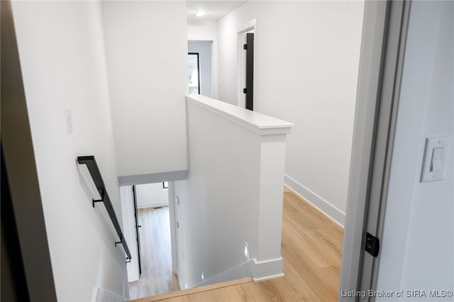 103 Howard Lane, Jeffersonville, IN 47130