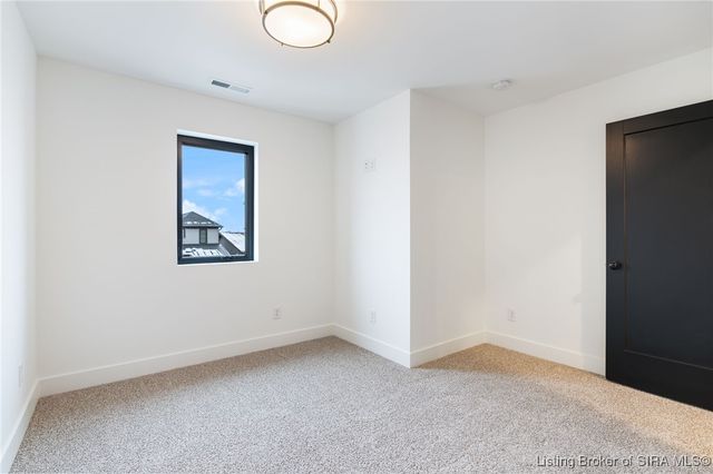 103 Howard Lane, Jeffersonville, IN 47130