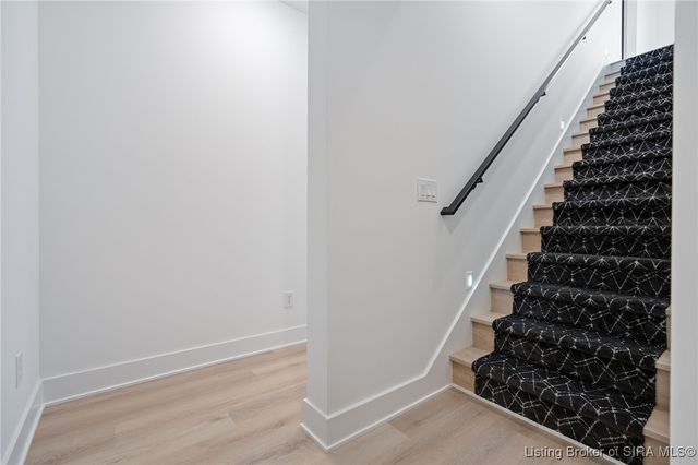 103 Howard Lane, Jeffersonville, IN 47130