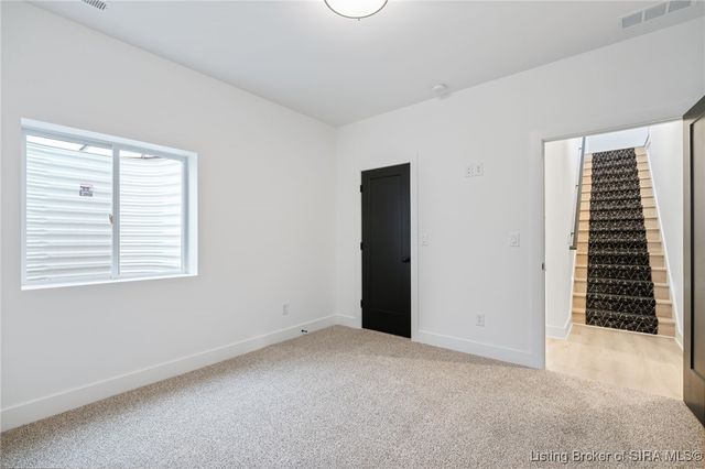 103 Howard Lane, Jeffersonville, IN 47130