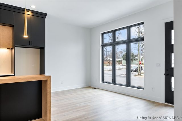 103 Howard Lane, Jeffersonville, IN 47130