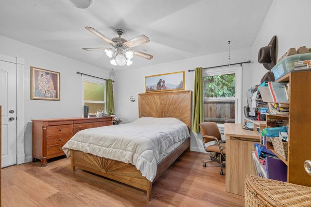 2325 Barnett Street, Bakersfield, CA 93308