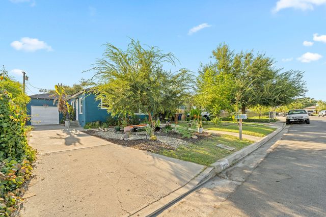2325 Barnett Street, Bakersfield, CA 93308