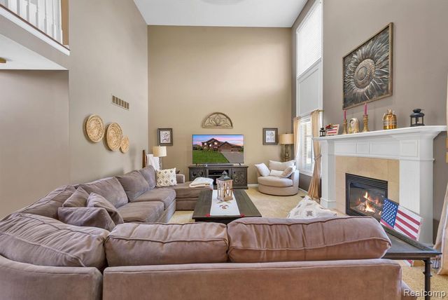 55477 Snead Drive, Macomb, MI 48042