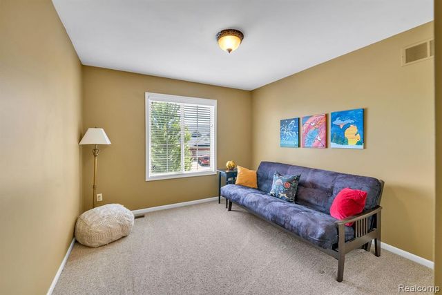 55477 Snead Drive, Macomb, MI 48042