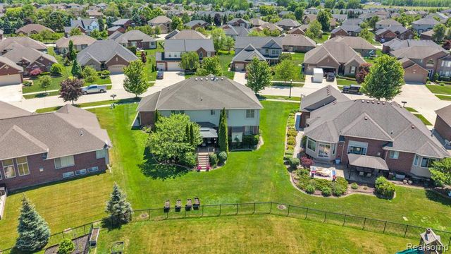 55477 Snead Drive, Macomb, MI 48042
