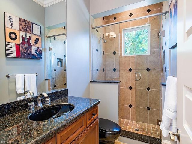 6955 Verde WAY, Naples, FL 34108