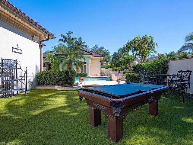 6955 Verde WAY, Naples, FL 34108