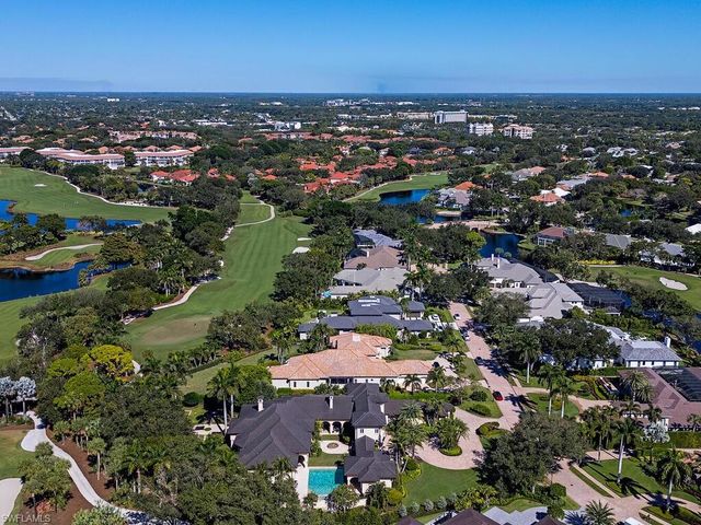 6955 Verde WAY, Naples, FL 34108