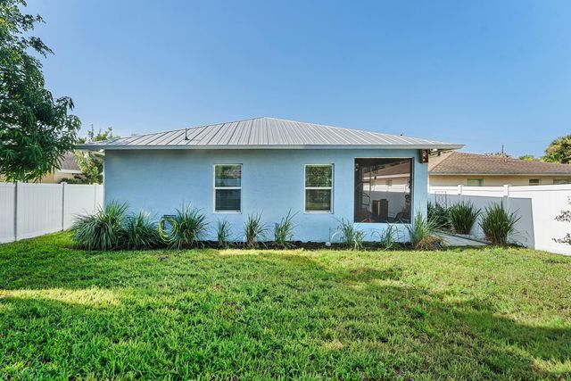 6855 4TH Street, Jupiter, FL 33458