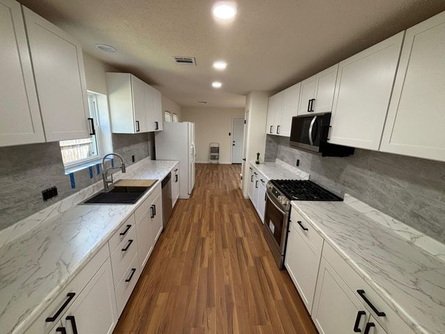 1018 White Sands Road, Katy, TX 77450