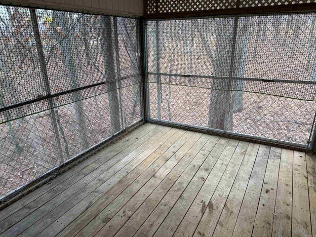 77 PYRENEES WAY, Hot Springs Village, AR 71909