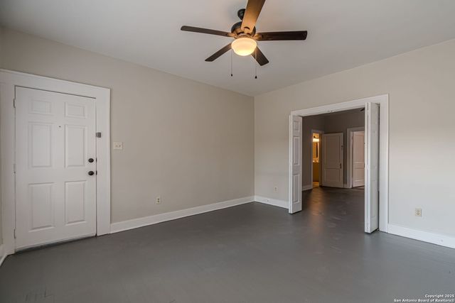 1805 N Flores St Apt 2, San Antonio, TX 78212
