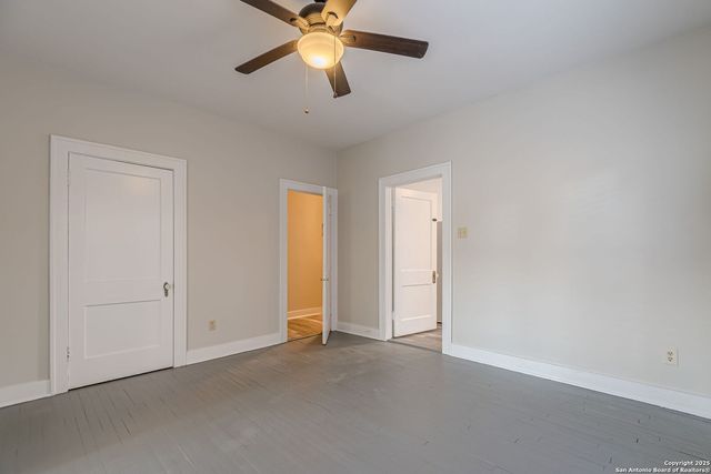 1805 N Flores St Apt 2, San Antonio, TX 78212