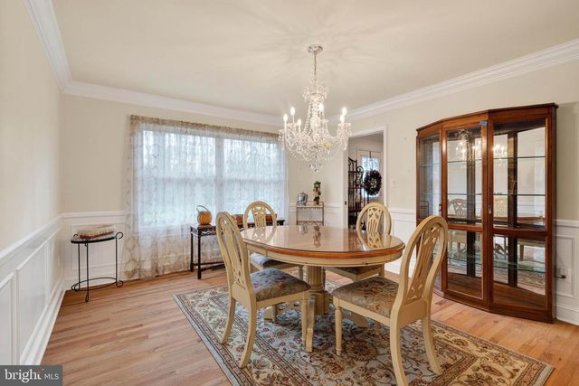 11049 NEWOOD DR, Manassas, VA 20111