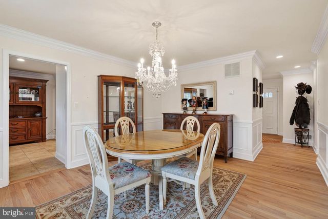 11049 NEWOOD DR, Manassas, VA 20111