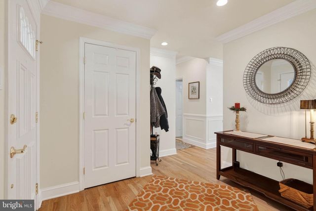 11049 NEWOOD DR, Manassas, VA 20111