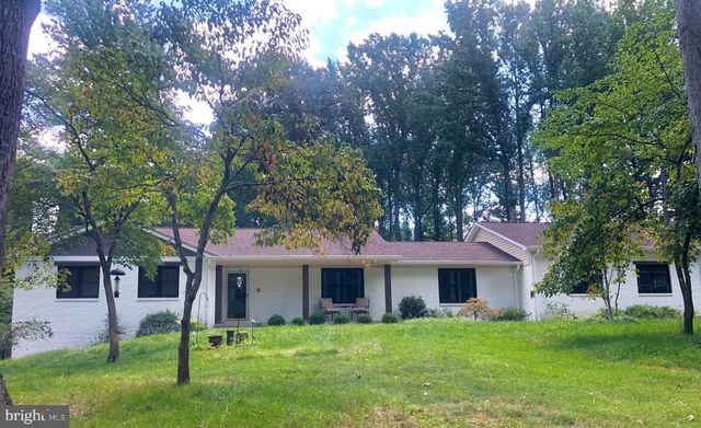 11049 NEWOOD DR, Manassas, VA 20111