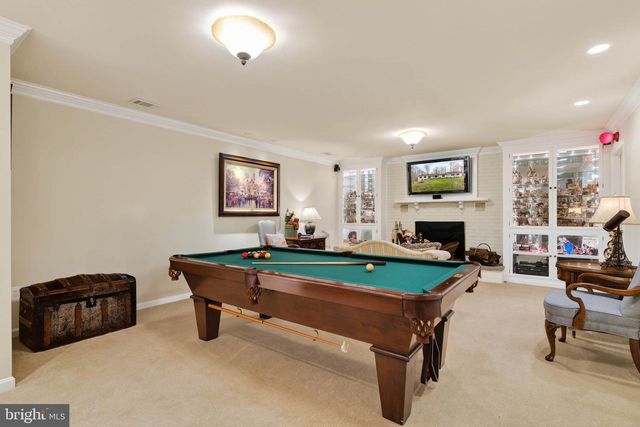 11049 NEWOOD DR, Manassas, VA 20111