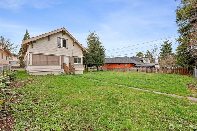 4315 S Yakima Avenue S, Tacoma, WA 98418