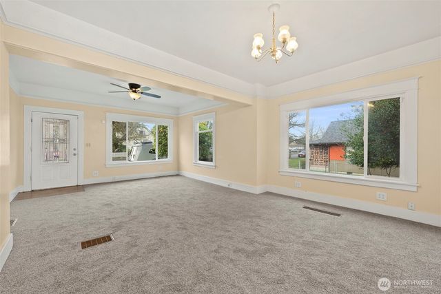 4315 S Yakima Avenue S, Tacoma, WA 98418