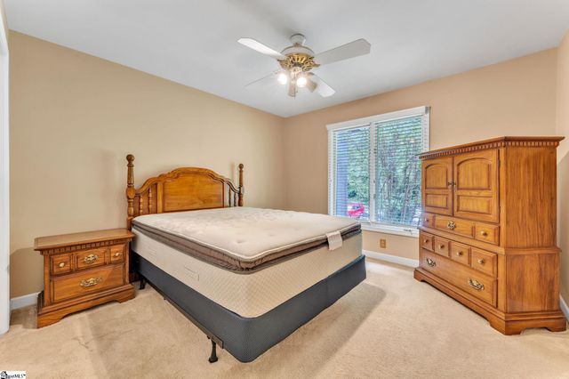 8 Graystone Way, Taylors, SC 29687