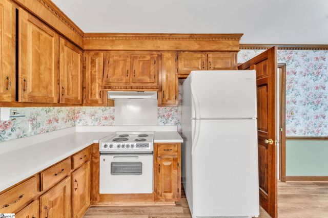 8 Graystone Way, Taylors, SC 29687