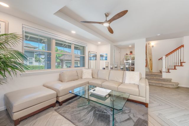 601 Hoe Kawele Ln # 98, Lahaina, HI 96761