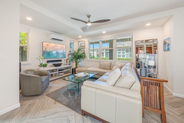 601 Hoe Kawele Ln # 98, Lahaina, HI 96761