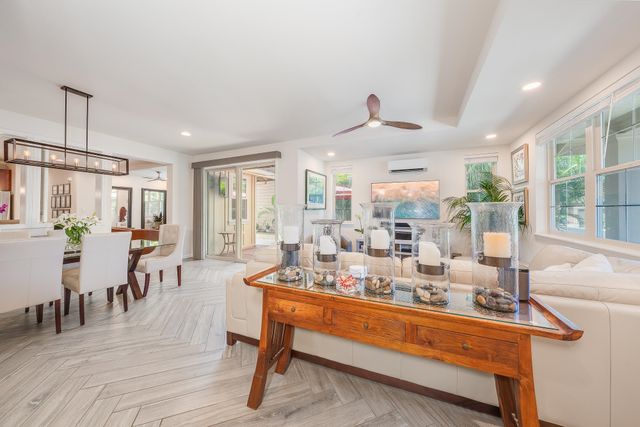 601 Hoe Kawele Ln # 98, Lahaina, HI 96761