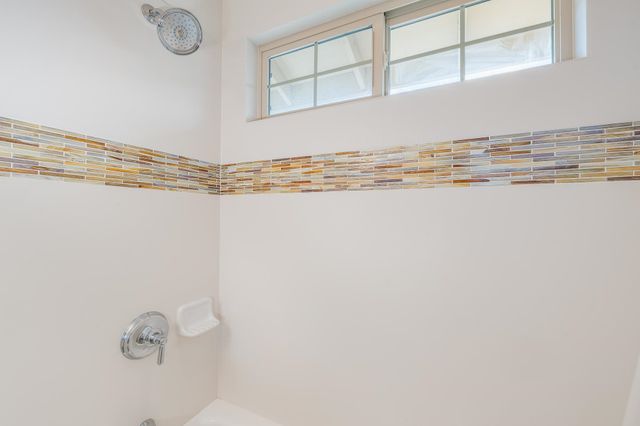 601 Hoe Kawele Ln # 98, Lahaina, HI 96761