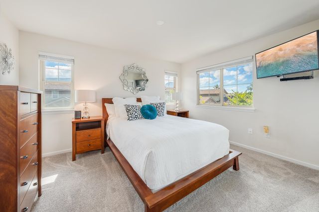 601 Hoe Kawele Ln # 98, Lahaina, HI 96761