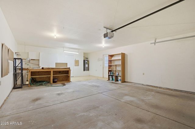 11023 W MALIBU Circle, Arizona City, AZ 85123