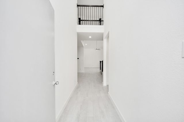 2910 Bury Park Drive, Spring, TX 77373