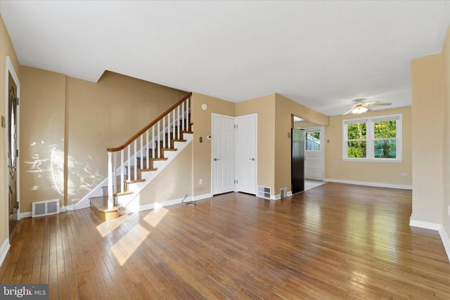 351 W SALAIGNAC ST, Philadelphia, PA 19128