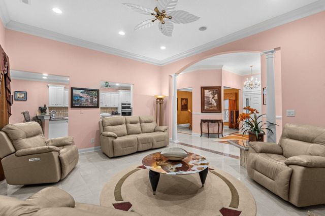 3115 Hermitage Dr., Little River, SC 29566