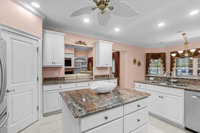 3115 Hermitage Dr., Little River, SC 29566