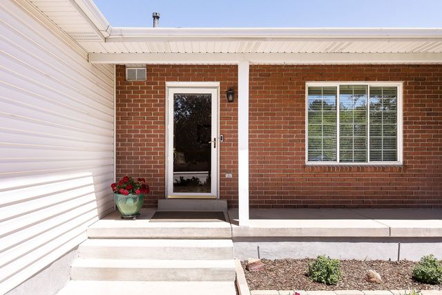 10079 S 3200 W, South Jordan, UT 84095