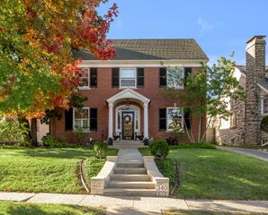 340 Hart Road, Lexington, KY 40502