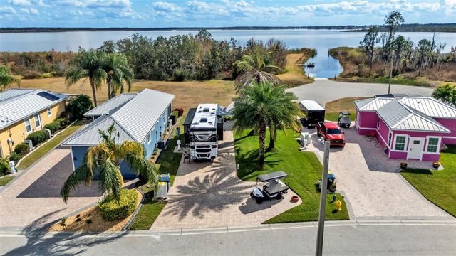 3268 FISH HAWK DRIVE, Polk City, FL 33868