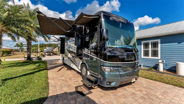 3268 FISH HAWK DRIVE, Polk City, FL 33868