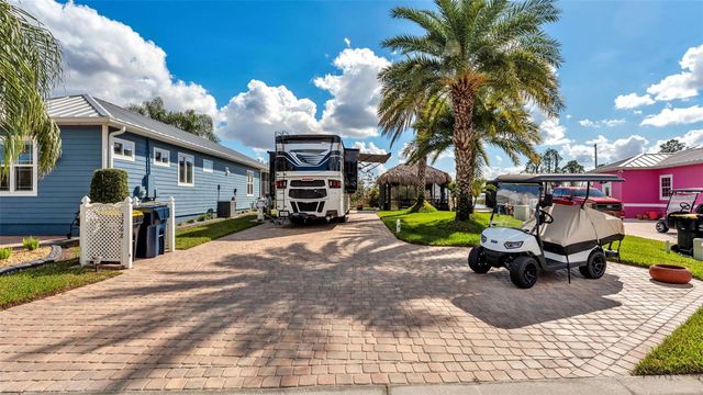 3268 FISH HAWK DRIVE, Polk City, FL 33868