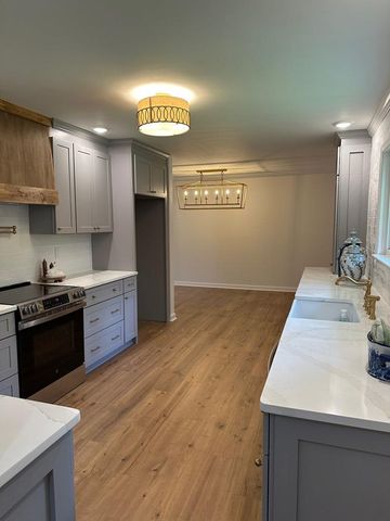 2608 Rocky Drive, Rocky Face, GA 30740