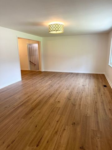 2608 Rocky Drive, Rocky Face, GA 30740