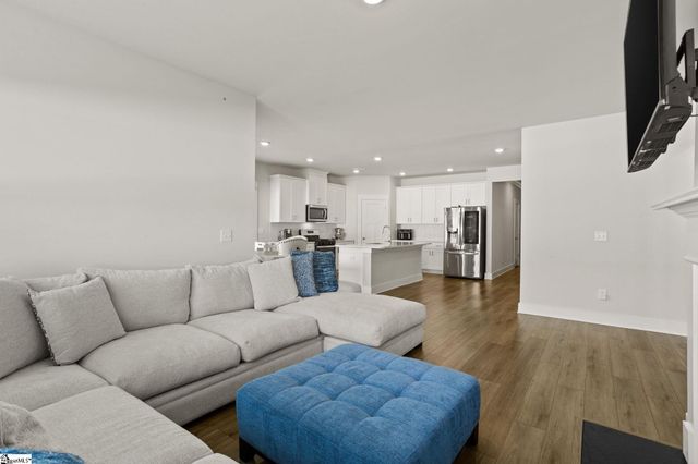 117 Hazelcroft Drive, Fountain Inn, SC 29644