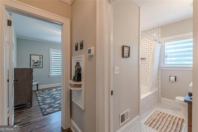 1237 Winburn Drive, East Point, GA 30344