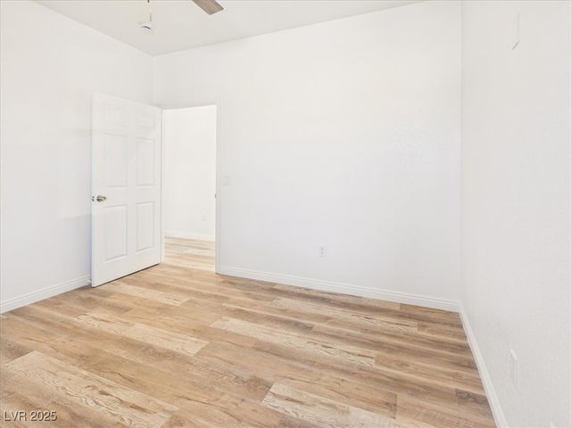 931 Lone Pine Road, Pahrump, NV 89048